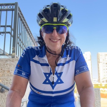  Chaya (Elaine) Ben-Yaacov